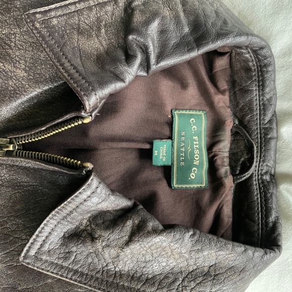 Filson leather jacket, medium - Picture 10 of 10